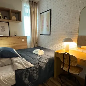 https://room-3-solo-city-haven.warsawhotelspoland.com